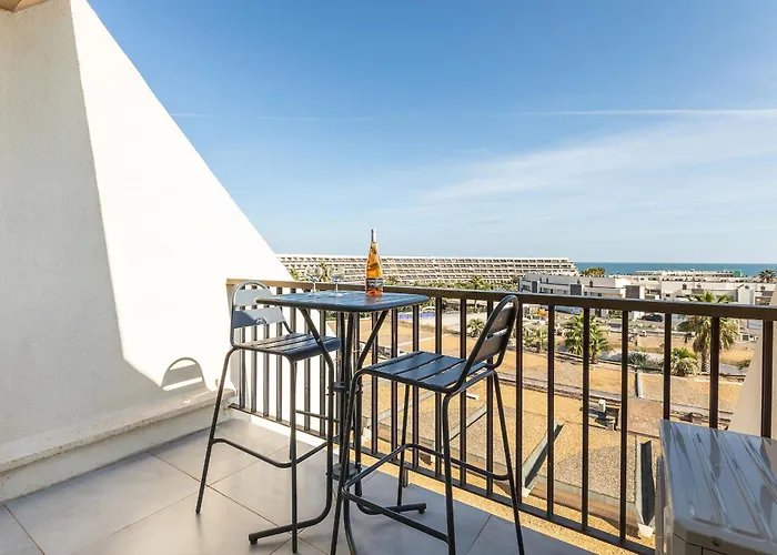 Village Naturiste R4n - Le Libertino Heliopolis * Agde